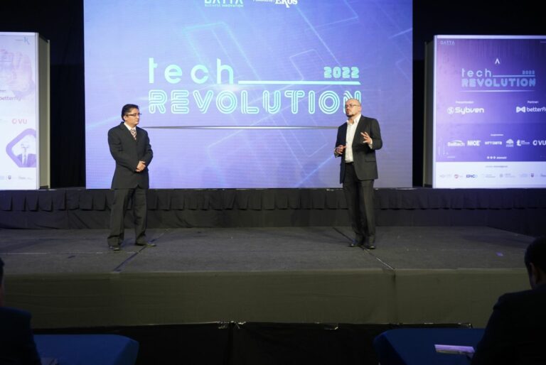 Evento Ecuador Tech Revolution 2022 grupo Ekos
